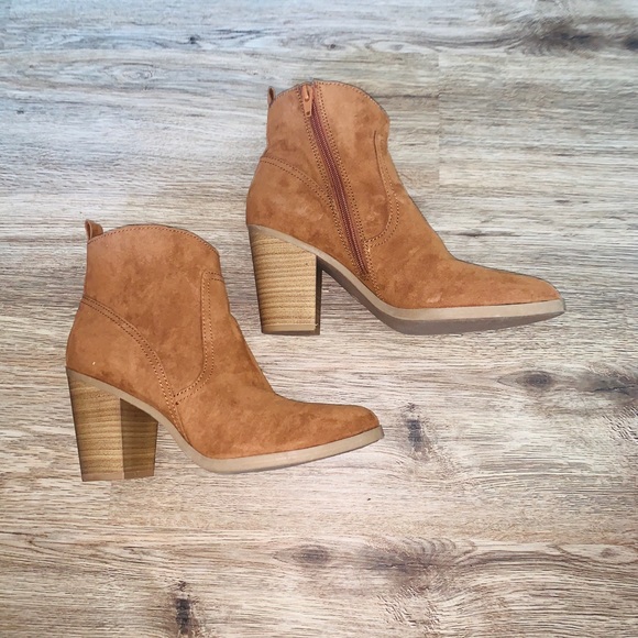 a new day Shoes - Brown Booties NWOT